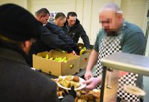 NGO ‘Alimentos Solidarios’ closes for lack of funds NGO 'Alimentos Solidarios' closes for lack of funds