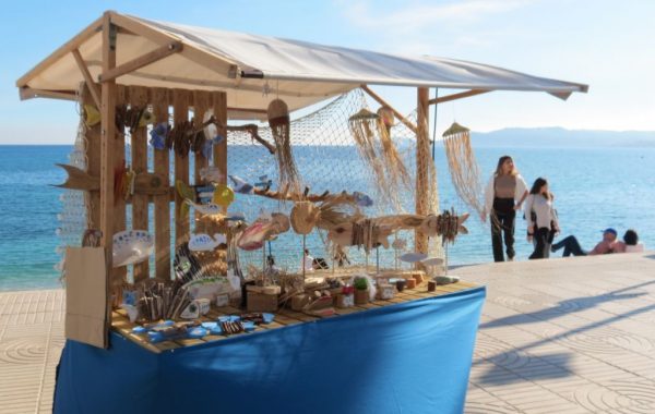 Seafood Tapas and an AMATA Craft Fair in the Port of Jávea