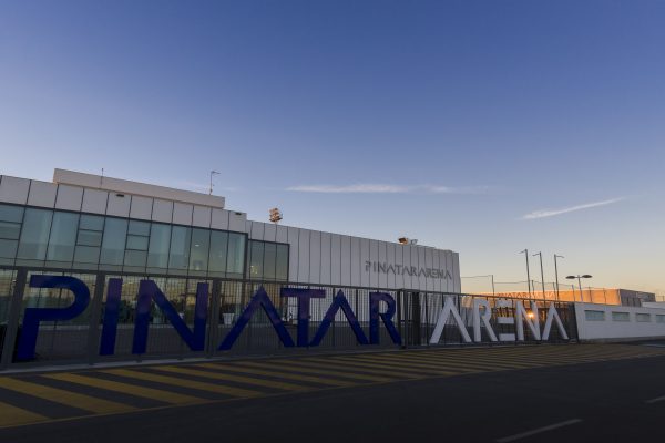 PINATAR ARENA