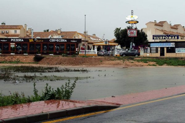 Rain just off the Cabo Roig roundabout