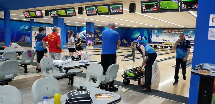 Facebook VI Torrevieja Open in Progress at Ozone Bowling_Facebook