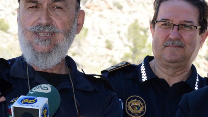 José María Pomares, the Chief of Police, on the right