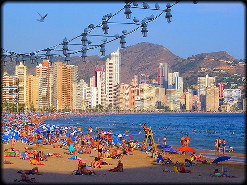 Benidorm (CC BY 2.0) by sky_hlv