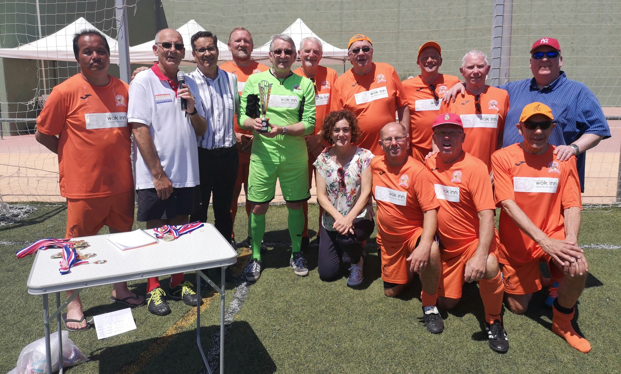 Los Montesinos Mayor José Manuel Butron and deputy Mayor Anna Belen with winners AFC Blackpool senior Seasiders.