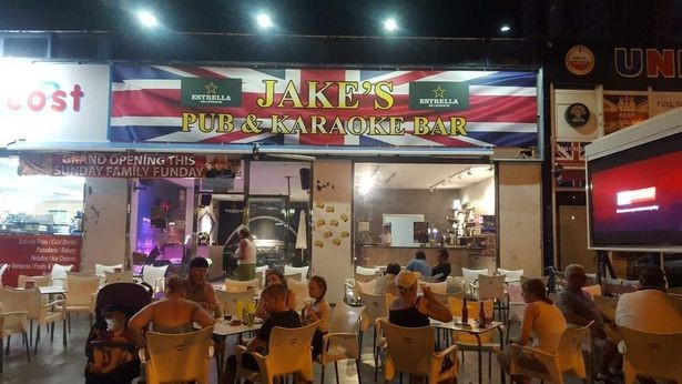 Brit 'duped' in Benidorm bar con!