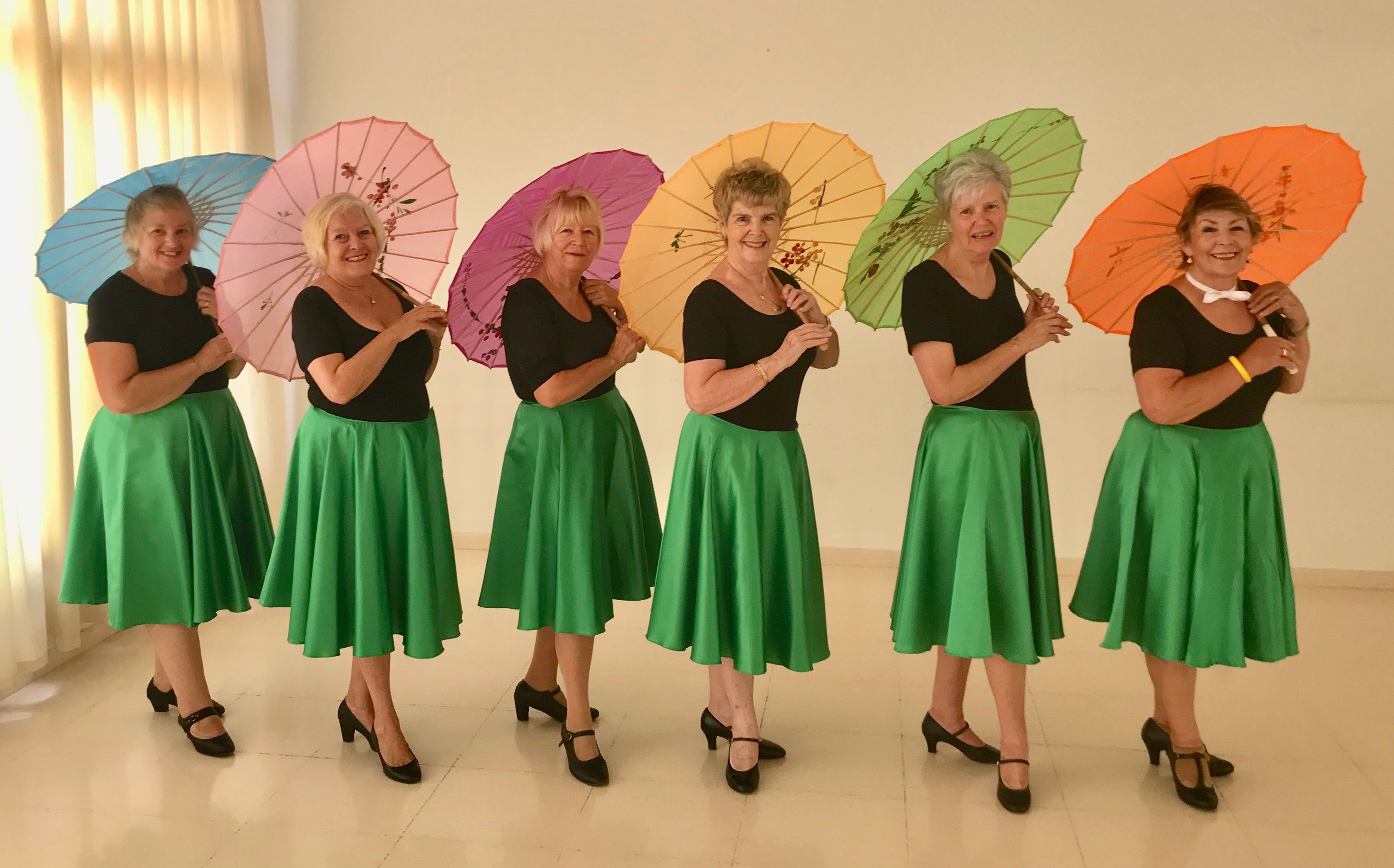 Umbrella dance