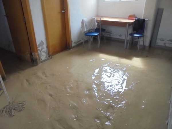 STAFF ROOM COVERED IN MUD IN ASOKA ORIHUELA