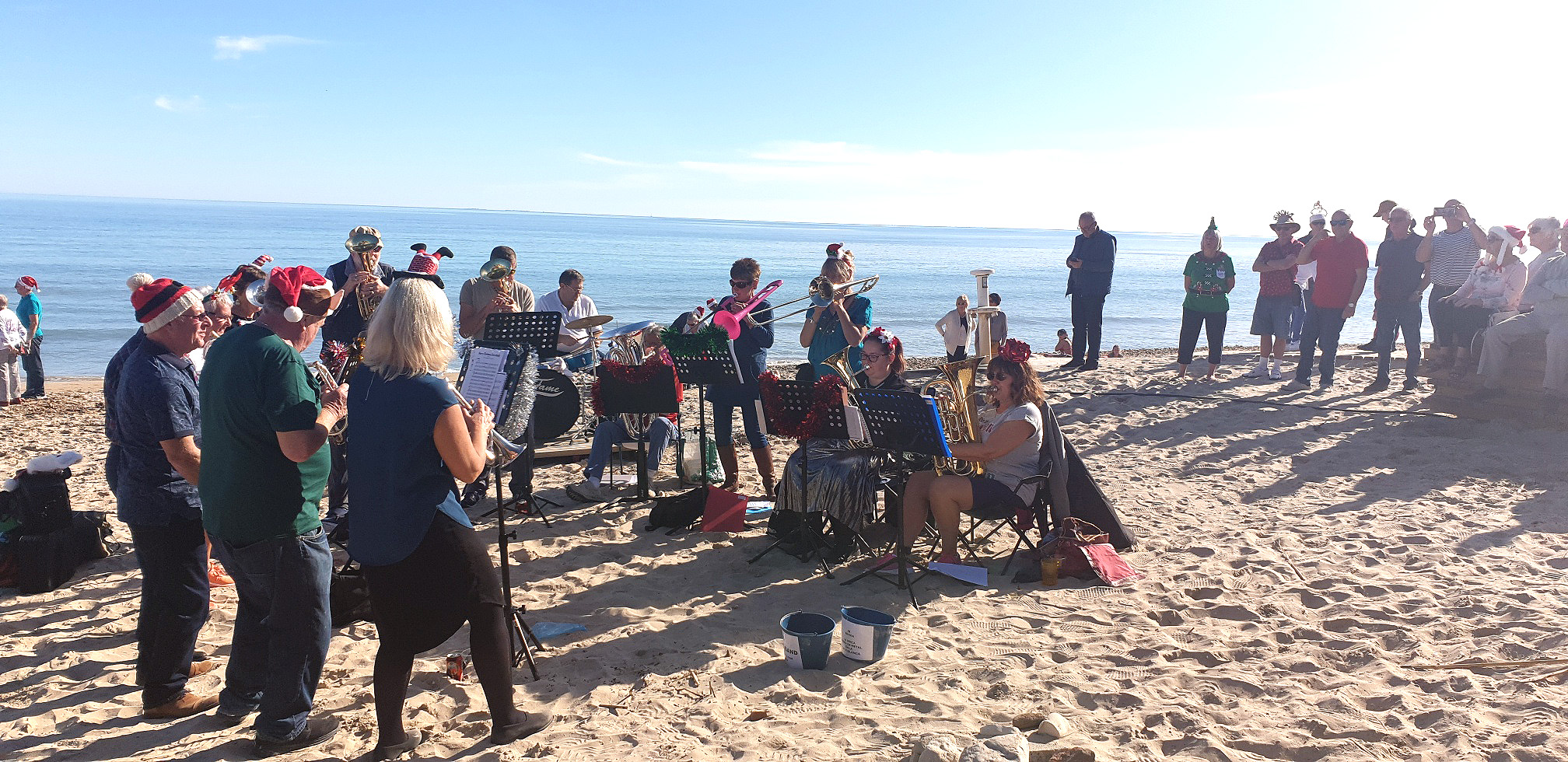 On Campoamor beach it was much more peaceful and relaxed with space to spread and run around