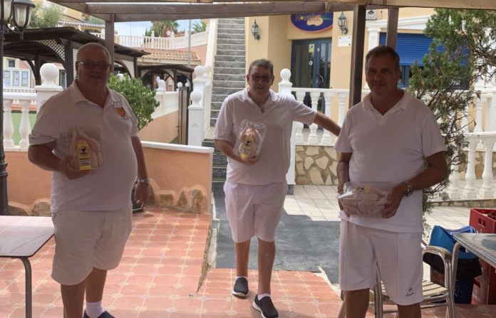 Neil Crawford, Phil Goble, Graham Smythe winners of the chickens