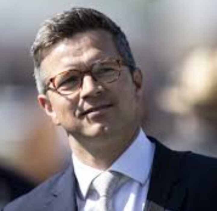 Roger Varian saddled fromthehorsesmouth.info selection Spanish City placed in Ayr Gold Cup.