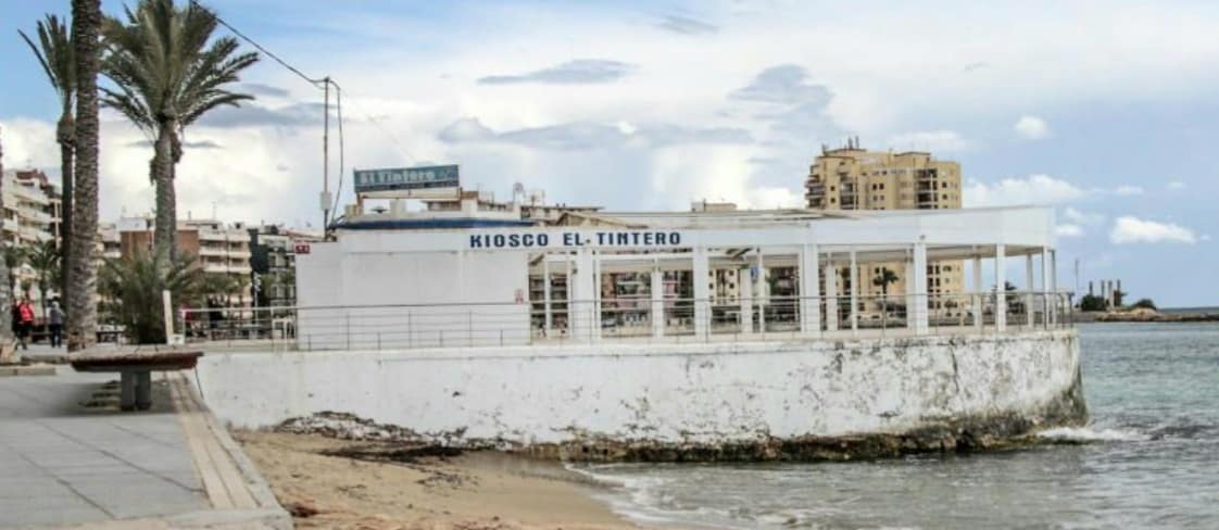 Criticism following demolition of Jose María Restaurant on Torrevieja prom