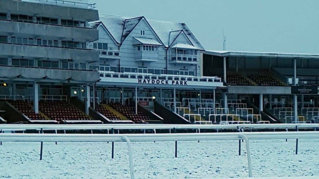 Frost covers at Haydock after passing inspection ahead of Saturday's meeting - Vimarsana News