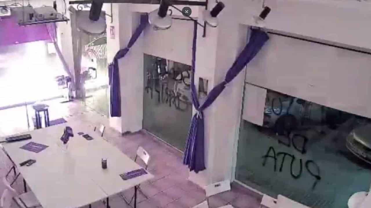 Podemos Cartagena Headquarters attacked with Molotov Cocktails