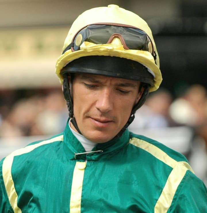 Frankie Dettori rode Kinross to victory in G3 Betway John Of Gaunt Stakes at Haydock.