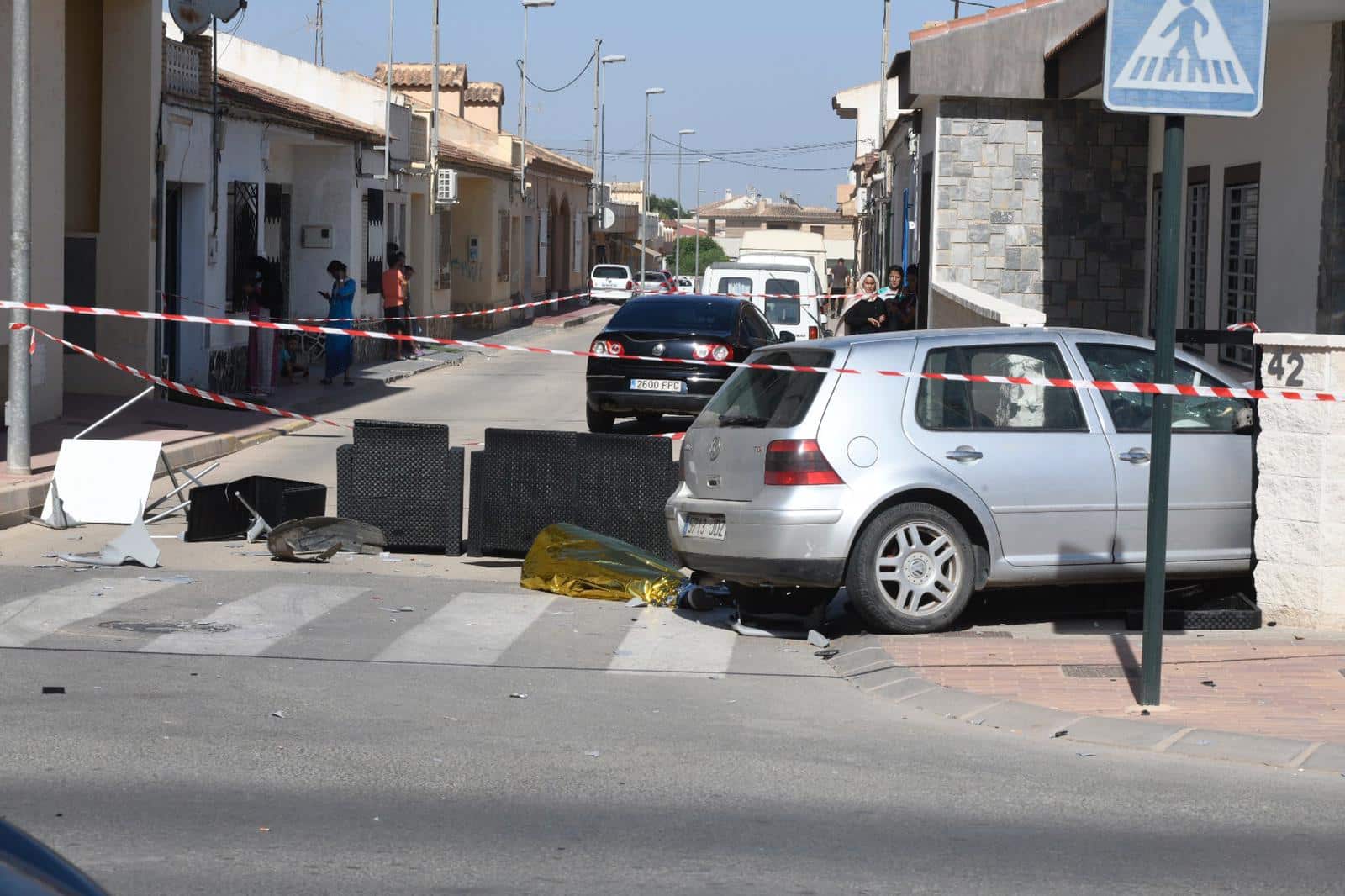 Two dead as car ploughs into Torre Pacheco terrace